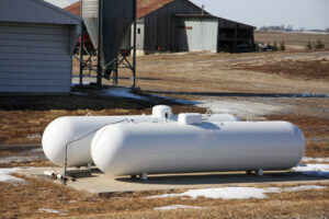 How Does Propane Compare to Other Energy Sources? 3 How Does Propane Compare to Other Energy Sources? It's a great energy source for farms across Illinois.